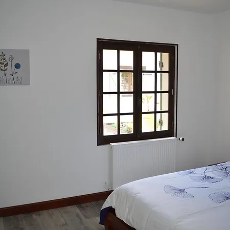 Les Mansardes Le Apartment *